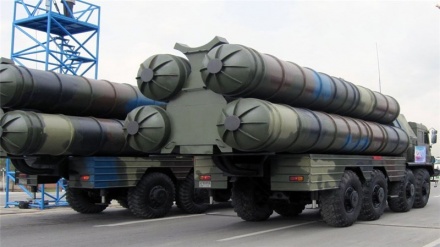 Иранда армия күніне арналған парадта «С-300» зымырандық құрылғысы көрсетіледі