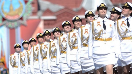 Қызыл алаңда Жеңіс күніне орай әскери парад өтті