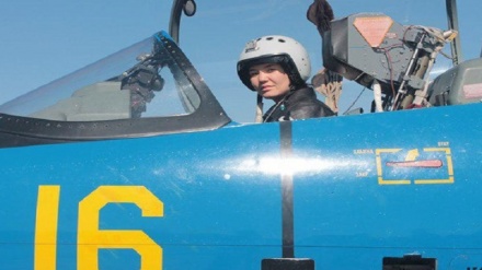 Қазақстанның көгінде бірінші әйел ұшқыш ұшты