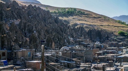 Кандуван әдемі тарихи ауылы 