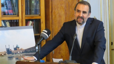 Ресейдің Санкт-Петербург қаласындағы бір саябаққа 