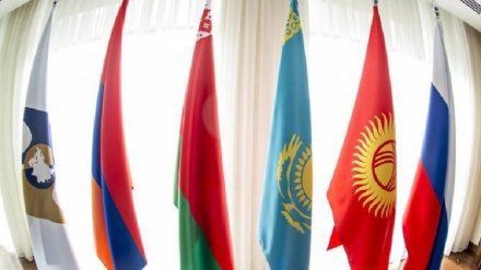 Қазақстан Еуразия Одағына ортақ валюта енгізуге қарсы 