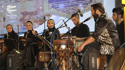 Шамс Табризидің кесенесінде Иранның дәстүрлі музыкасы ойнады