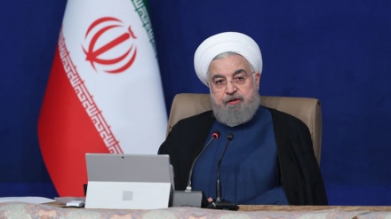 Рухани: 40 жылдық қарсыласудың жетістігі  – Иран халқының дұшпандардың алдында қырағылық сақтауы