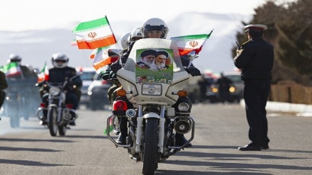 22 бахманда Иранның түкпір түкпірінде автокөлік пен мотоциклдер шеруі өтеді