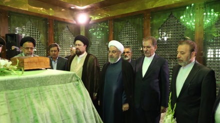 Иран үкіметі имам Хомейнидің (р.) армандарына адалдығын қайта растады