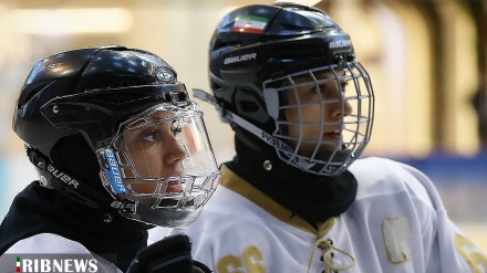 Иранның хоккейден әйелдер командасы Азия чемпионатында екінші орын алды