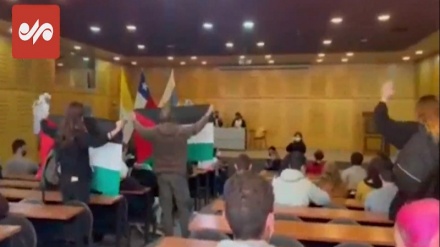 Чили студенттері бір отырыста сионист лектордың болғанына наразылық білдірді