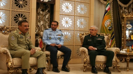 Генерал-майор Бақери: Иран сионистік режимнің аймақтық араласуларына реакция жасауда