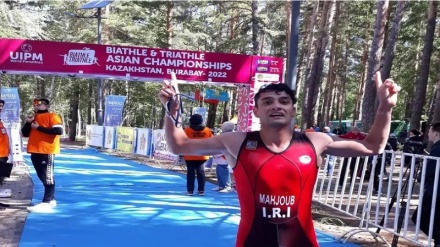 Азия чемпионатында ирандық триатлоншы жеңіске жетті