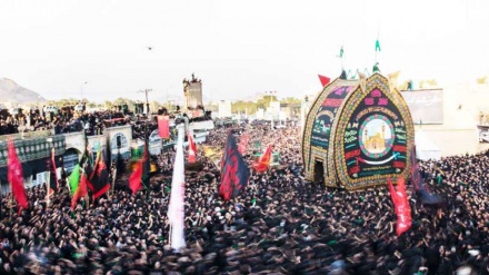 Имам Хұсейн (ғ.с.) мен адал серіктерінің ерлігі әлем халықтарымен ұмытылмайды