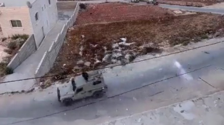 Сионистік режим əскерилеріне тас атылды