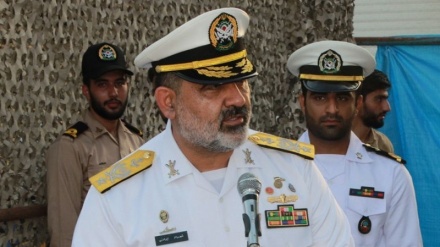 Иран әскери-теңіз күштеріне «Ғадир» класындағы сүңгуір қайық қосылды   