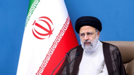 Раиси: Дұшпанның санкцияларына қарамастан Иранның мұнай және мұнайдан тыс өнімдері тоқтаусыз экспортталып жатыр