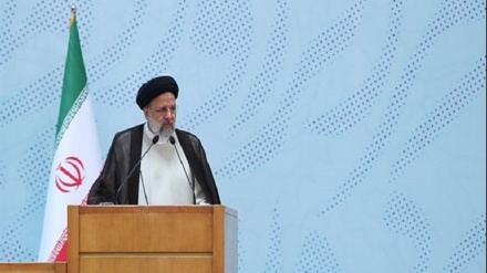 Раиси: Иран Конституциясын жүзеге асырудың әдістері мен механизмдерін өзгерту мүмкіндік бар