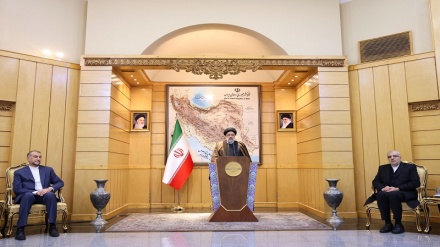 Раиси: Қытайға сапар Иранның халықаралық сауда-экономикалық мәселелерді шешуде ықпалды рөл ойнауы үшін маңызды болды