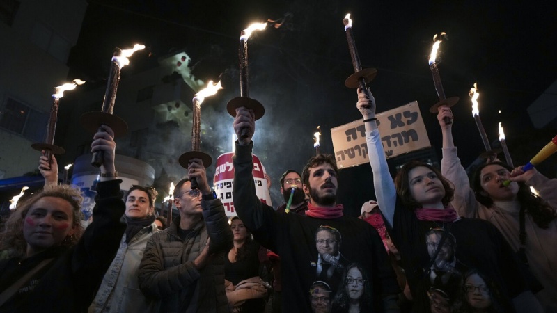 Басып алынған Палестинада Нетаньяхуға қарсы жаппай шерулер  11-ші апта қатарынан жалғасуда