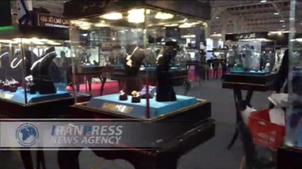 Теһранда 14-ші Халықаралық алтын, зергерлік бұйымдар, күміс және сағаттар көрмесі өтіп жатыр