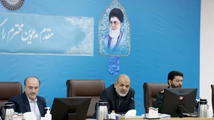 Иранның Ішкі істер министрі: Дұшпандар имам Хомейнидің (р.) арман-мақсаттары мен революцияны әлсіретуге талпынып жатыр