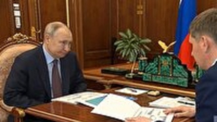 Путин: Батыстықтар өздерінің экономикалық мәселелерін жасыруда