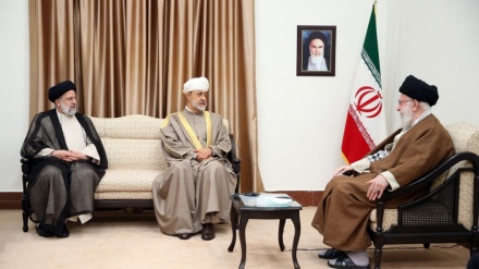 Ислам революциясының жетекшісі: Иран мен Оманның қарым-қатынасын кеңейту екі елдің мүддесіне сай келеді