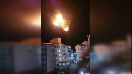 Бразилияда өртке оранған әуе шары бір ғимараттың үстіне құлады