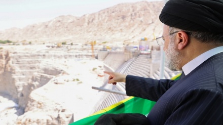 Иранда Батыс Азиядағы ең биік роликті бетон бөгетінің ашылуы