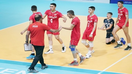 Иранның жасөспірім волейболшылары Орта Азия чемпионатының жеңімпазы атанды