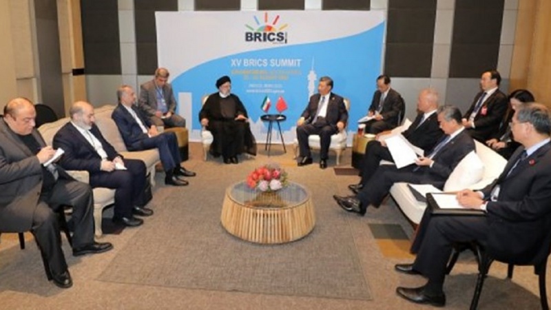 Раиси: Иранның BRICS-ке тұрақты мүше болуы АҚШ-тың біржақтылығымен күресті нығайтуға көмектеседі 