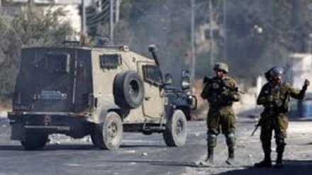 Палестина қарсыласу күштерінің жауынгерлері Құдстың шығысында сионистік режимнің бір әскери бақылау пунктіне оқ жаудырды