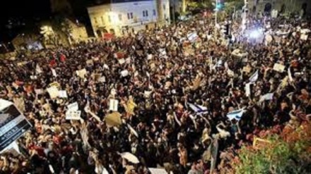 Тель-Авивте мыңдаған адам Нетаньяхуға қарсы митинг өткізді