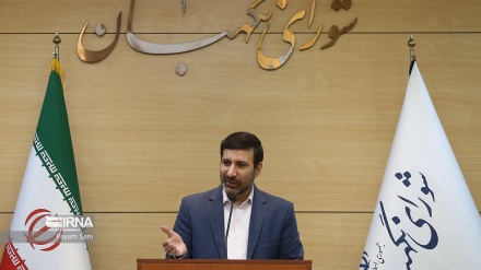 Иран Сақшылар кеңесінің баспасөз хатшысы: Парламентке 15 мың кандидат бекітілді