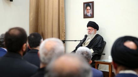 Имам Хаменеи: Алла Иран халқына ең жақсы таңдауды нәсіп етсін
