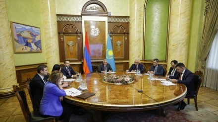 Армения мен Қазақстан Иран арқылы өтетін аймақтық көлік дәлізін дамытуға ерекше мән береді