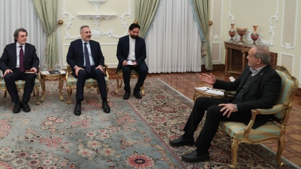 Пезешкиан: Жаудың мақсаты - ислам елдерінің даму жолында кедергілер жасау; Тель-Авивте Нетаньяхуды ақтауға қарсы наразылықтар 