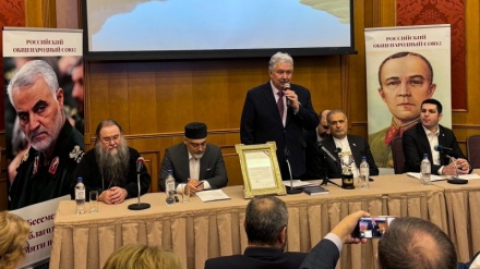 Мәскеудегі кездесудегі зиялы қауым өкілдері: Сүлейманидің мыңдаған жақтастары шайқасқа қатысуда 