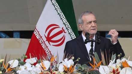 Пезешкиан: Иран Америка мен Еуропаның шектен шығуына бағынбайды 