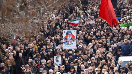 Араб сарапшысы: Тегеран мұнай доллары жүйесін жойып жатыр; Иран көршілерін басып алуды көздемейді