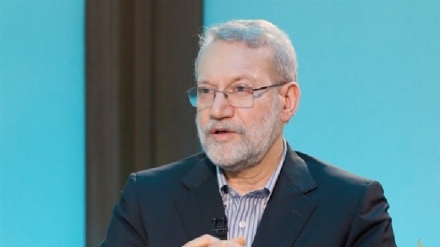 Лариджани: Көршілес елдерге шабуыл жасауды көздемейміз