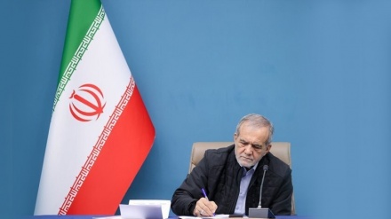 Пезешкиан: АҚШ халқы «Алдымен Израиль» саясатынан ашулы