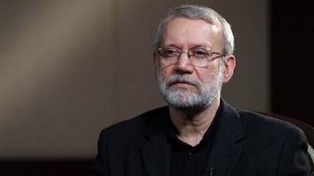 Лариджани: АҚШ пен Израильдің аймақтағы соғысы кезінде Ормуз бұғазында қауіпсіздіктің орнауы екіталай