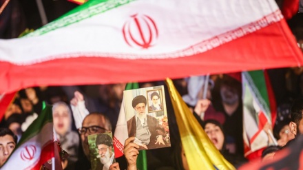 Тәжік сарапшысы: Иран агрессияға қарсы табанды тұр